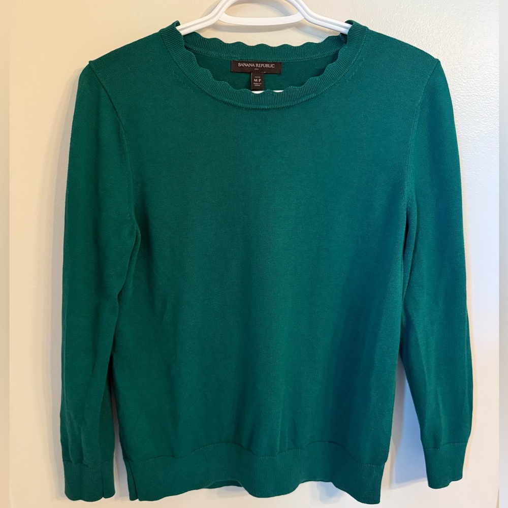 Banana Republic Green Crew Neck Sweater - Size MP
